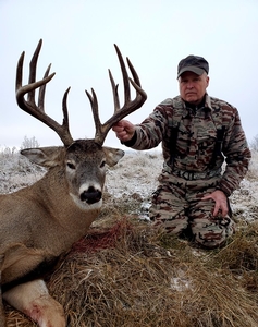 Whitetail & Mule Deer Hunts